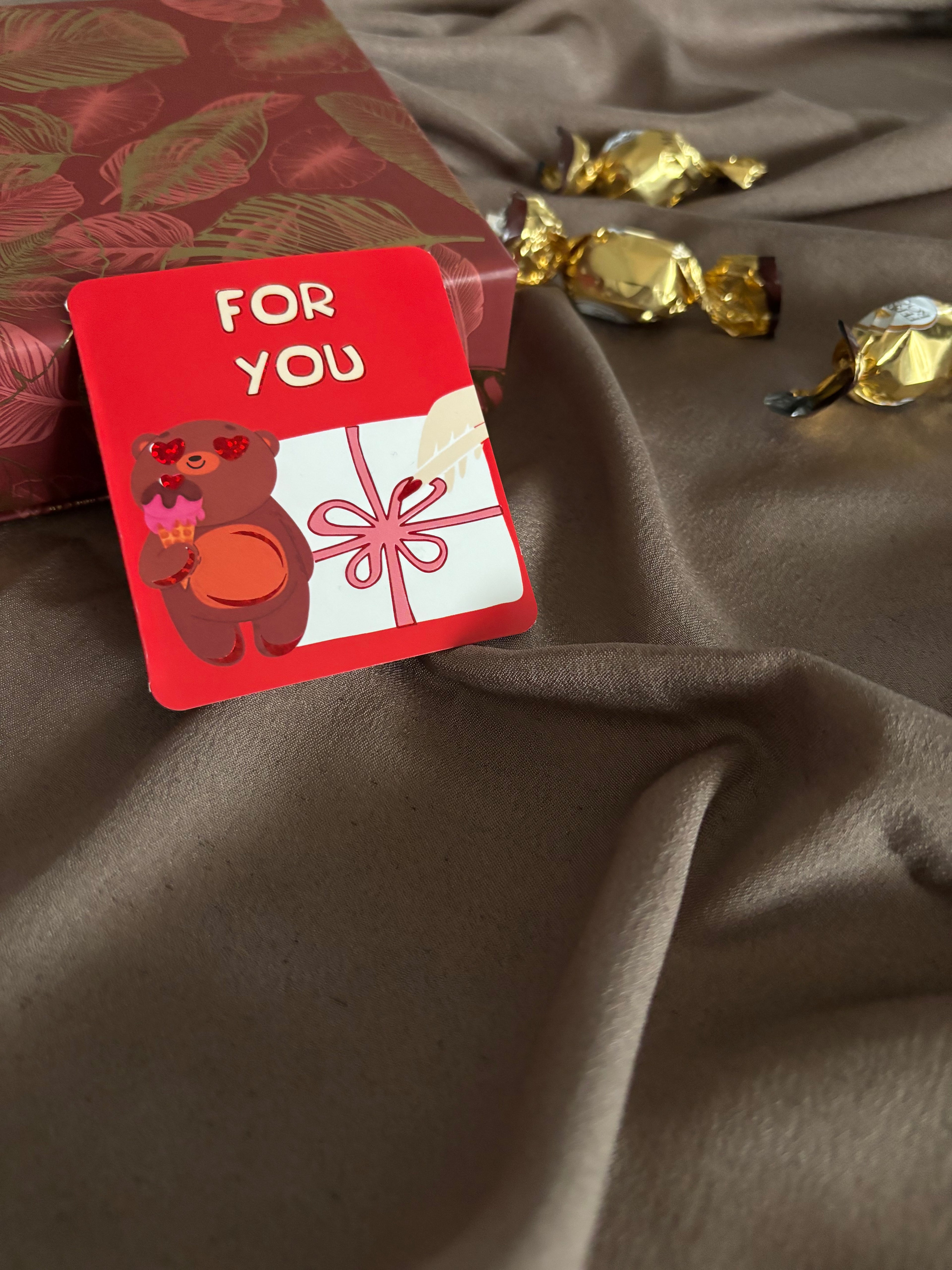 The Valentine Signature Box