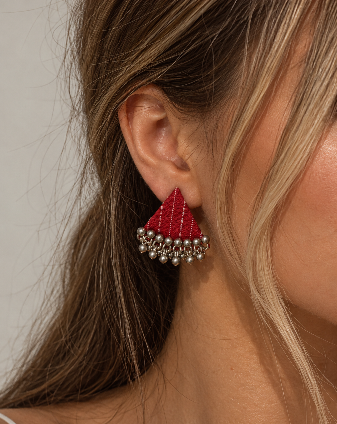Riwaayat Pink Stitch Triangle Earrings